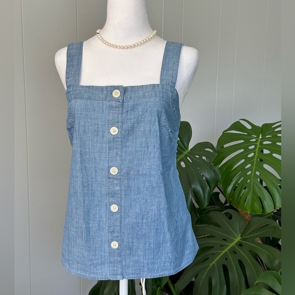 J. Crew Tops - 🛍️ J crew 100% Cotton top new condition.